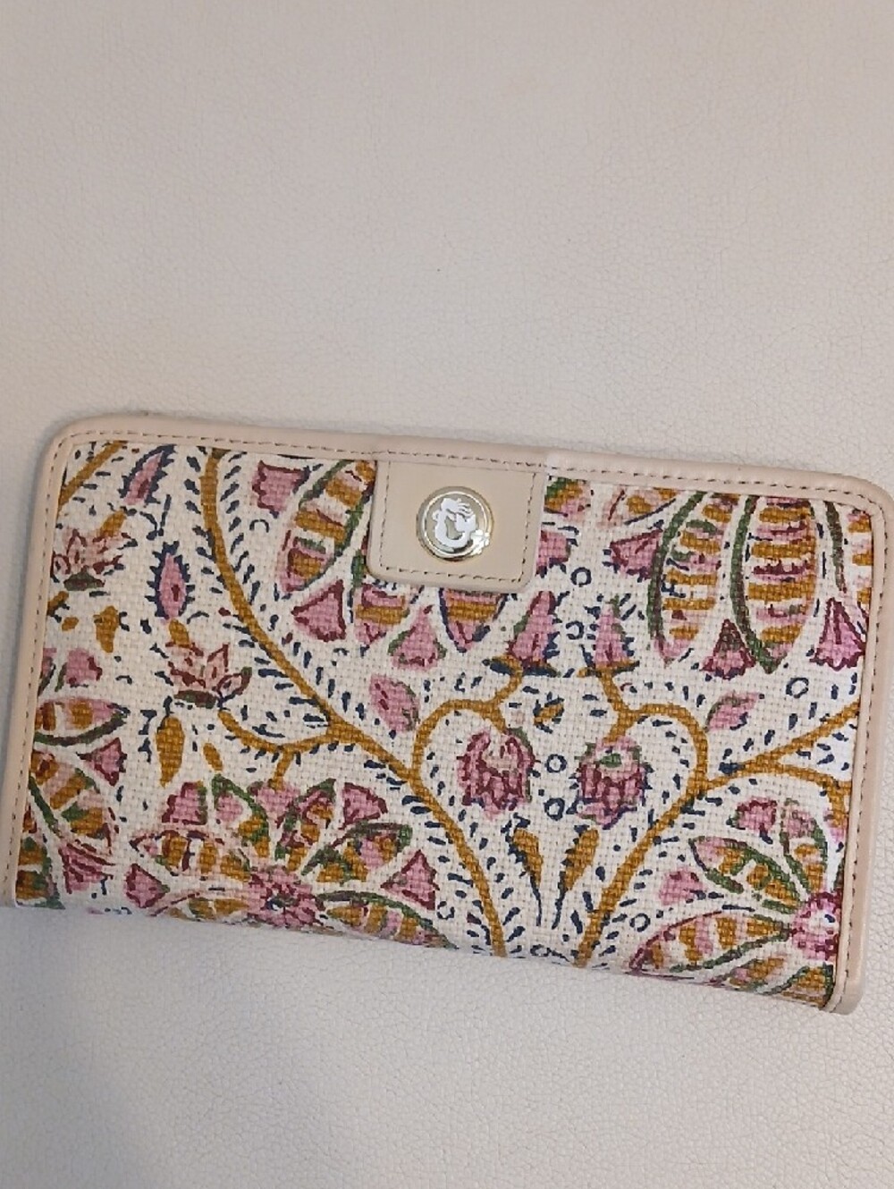 Spartina 449 Floral Printed Wallet in Cream, Pink, Green, Gold - Picture 4 of 10